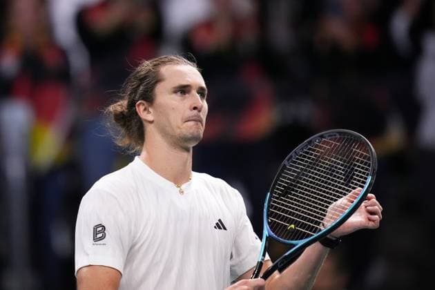 Alexander Zverev celebrates for the victory at the end of the Davis Cup Finals 2025 Quarterfinals match between Francisco Cerundolo (Argentina) and Alexander Zverev (Germany) at Bologna Fiere, Bologna, Italy - November 20, 2025. - Tennis.  Copyright: xMassimoxPaolone LaPressex