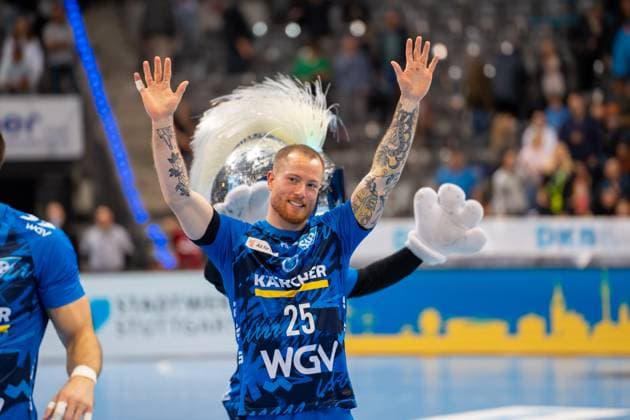 Handball I Herren I Saison 2025-2026 I Bundesliga I 13. Spieltag I TVB Stuttgart - GWD Minden I 20.11.2025 Patrick Zieker (25, TVB Stuttgart) jubelt nach dem Sieg Stuttgart Porsche Arena Baden-Württemberg Deutschland Copyright: xLobeca MaxxPetershansx