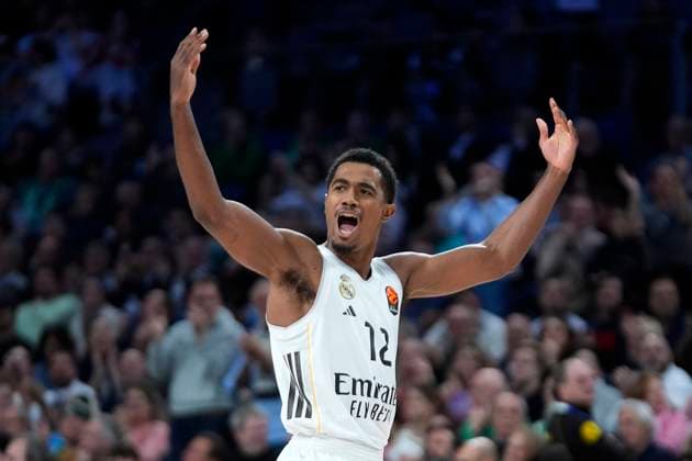 REAL MADRID v ZALGIRIS KAUNAS. EUROLEAGUE 2025 2026. REGULAR SEASON. ROUND 12. Real Madrid s Theo Maledon celebrates during Euroleague Regular Season Round 12 match. November 20, 2025. (ALTERPHOTOS Acero) MadridSpain  Copyright: xAcerox