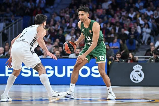 Real Madrid Vs Zalgiris Kaunas in Madrid, Spain - 20 Nov 2025 Maodo Lo of Zalgiris Kaunas in action during the EuroLeague match between Real Madrid and Zalgiris Kaunas at Movistar Arena. Final score; Real Madrid 100-99 Zalgiris Kaunas Madrid Spain Copyright: xAtilanoxGarciax xSOPAxImagesx photo01040