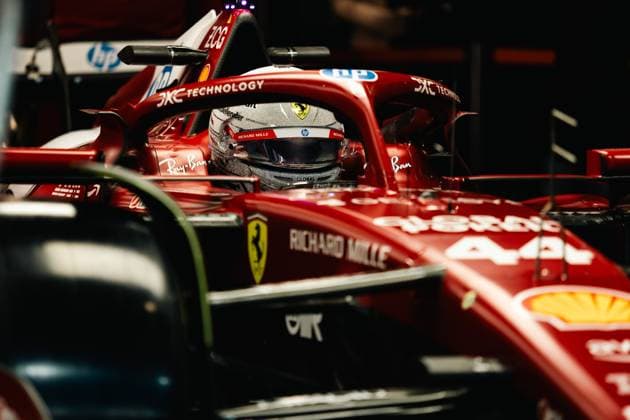 F1 - LAS VEGAS GRAND PRIX 2025 HAMILTON Lewis (gbr), Scuderia Ferrari SF-25, portrait during the 2025 Formula 1 Las Vegas Grand Prix, 22th round of the 2025 FIA Formula One World Championship, WM, Weltmeisterschaft from November 21 to 23, 2025 on the Las Vegas Strip Circuit, in Paradise, Nevada, United States of America -  Copyright: xJoaoxFilipex