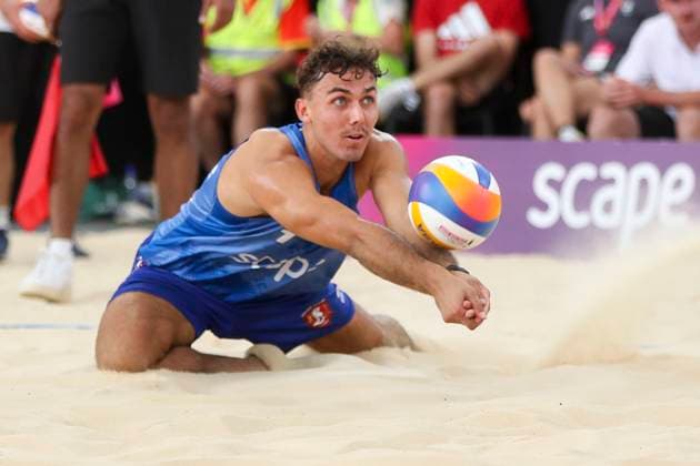 Beach volleyball, Beachvolleyball World Championship, WM, Weltmeisterschaft Sven Winter and Lukas Pfretzschner L. (GER) v Arnaud Gauthier-Rat and TÃ o Rotar (FRA) and during the Men™s Quarter Final match of the Beach Volleyball World Championships at The Drive in Adelaide, Friday, November 21, 2025. ( NO ARCHIVING, EDITORIAL USE ONLY ADELAIDE SOUTH AUSTRALIA AUSTRALIA  Copyright: xMATTxTURNERx 20251121177030897700
