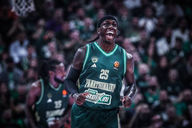 EuroLeague Basketball, Panathinaikos AKTOR Athens vs Dubai Basketball - Kendrick Nunn, 25 of Panathinaikos AKTOR Athens react during the Euroleague regular season basketball match between Panathinaikos AKTOR Athens and Dubai Basketball held at OAKA Altion in Athens, Grecee, 20 November 2025. ATHENS Greece Copyright: xOnexInchxProductionsx 6742058