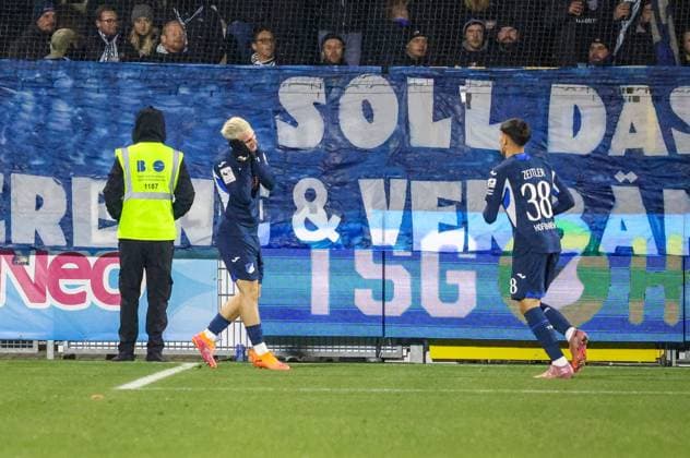 Deutschland: 3. Liga 2025 26, 15. Spieltag - TSG Hoffenheim II vs MSV Duisburg, Dietmar-Hopp-Stadion (Sinsheim): Torjubel von Paul¯Hennrich Paul¯Hennrich, (TSG¯1899¯Hoffenheim¯II, 11) zum 1:0 Sinsheim Dietmar-Hopp-Stadion Baden-Württemberg Deutschland Copyright: xBenedictxChristx