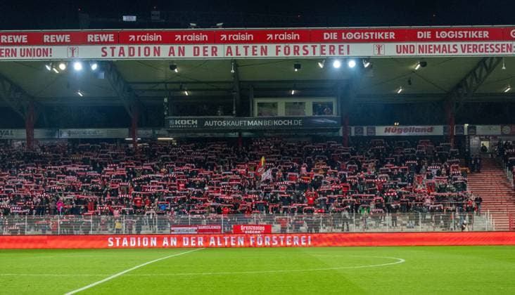 Fußball, Frauen, Saison 2025 2026, Google Pixel Frauen-Bundesliga (11. Spieltag), 1. FC Union Berlin - Hamburger SV, Fans des 1. FC Union, 21.11. 2025, Copyright: xMatthiasxKochx