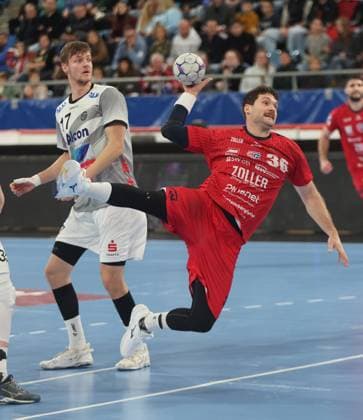 Bietigheim , Handball 2. Bundesliga SG BBM Bietigheim vs. TV Grosswallstadt , Jonathan Fischer ( BBM )