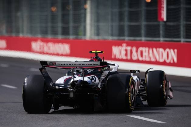 F1 - LAS VEGAS GRAND PRIX 2025 87 BEARMAN Ollie Oliver (gbr), Haas F1 Team VF-25 Ferrari, action during the 2025 Formula 1 Las Vegas Grand Prix, 22th round of the 2025 FIA Formula One World Championship, WM, Weltmeisterschaft from November 21 to 23, 2025 on the Las Vegas Strip Circuit, in Paradise, Nevada, United States of America - ParadiseUnited States  Copyright: xEricxAlonsox