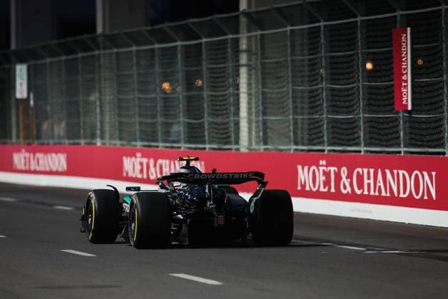 F1 - LAS VEGAS GRAND PRIX 2025 12 KIMI ANTONELLI Andrea (ita), Mercedes AMG F1 Team W16, action during the 2025 Formula 1 Las Vegas Grand Prix, 22th round of the 2025 FIA Formula One World Championship, WM, Weltmeisterschaft from November 21 to 23, 2025 on the Las Vegas Strip Circuit, in Paradise, Nevada, United States of America - ParadiseUnited States  Copyright: xEricxAlonsox