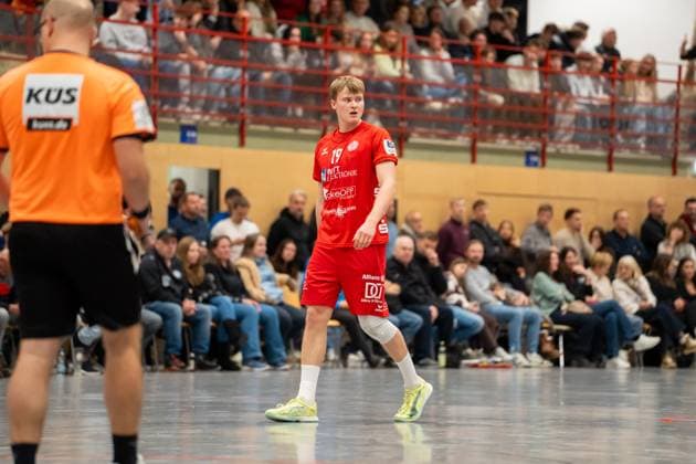 Handball I Herren I Saison 2025-2026 I 3. Liga I 12. Spieltag I TV Bittenfeld 2 - TSV Neuhausen Filder 1898 I 21.11.2025 Linus Schmid (19, TSV Neuhausen) Waiblingen Gemeindehalle Bittenfeld Baden-Württemberg Deutschland Copyright: xLobeca MaxxPetershansx