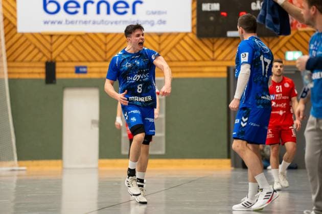 Handball I Herren I Saison 2025-2026 I 3. Liga I 12. Spieltag I TV Bittenfeld 2 - TSV Neuhausen Filder 1898 I 21.11.2025 Jan-Luca Mauch (8, TV Bittenfeld 2) jubelt Waiblingen Gemeindehalle Bittenfeld Baden-Württemberg Deutschland Copyright: xLobeca MaxxPetershansx