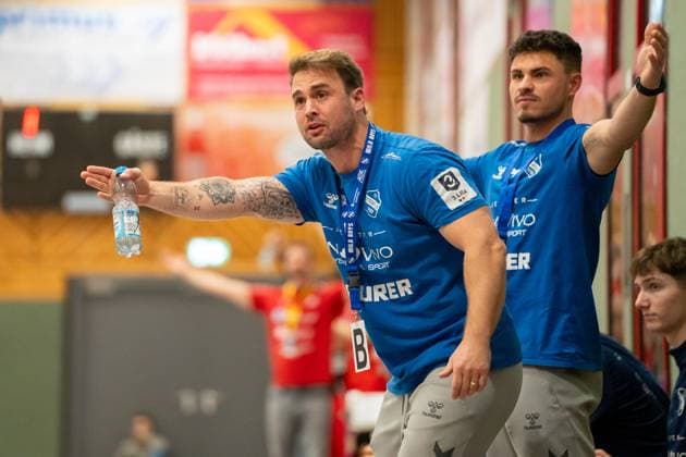 Handball I Herren I Saison 2025-2026 I 3. Liga I 12. Spieltag I TV Bittenfeld 2 - TSV Neuhausen Filder 1898 I 21.11.2025 Trainer Alexander Heib (TV Bittenfeld 2) Waiblingen Gemeindehalle Bittenfeld Baden-Württemberg Deutschland Copyright: xLobeca MaxxPetershansx
