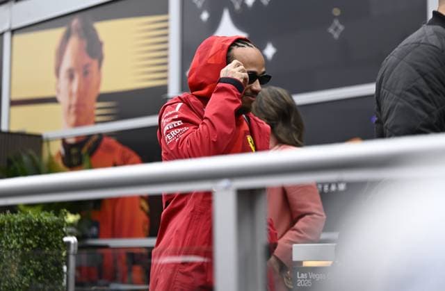 Formula 1 Grand Prix of Las Vegas 2025 LAS VEGAS, NEVADA - NOVEMBER 21: Lewis Hamilton of Scuderia Ferrari arrives before Practice 3 session at Formula 1 Grand Prix 2025 of Las Vegas at Las Vegas Strip Circuit on November 21, 2025 in Las Vegas, Nevada, United States. Tayfun Coskun Anadolu Nevada United States. Editorial use only. Please get in touch for any other usage.  Copyright: x2025xAnadoluxTayfunxCoskunx