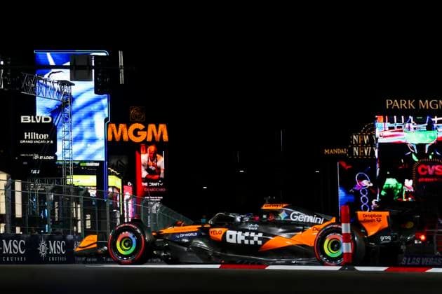 F1 - LAS VEGAS GRAND PRIX 2025 81 PIASTRI Oscar (aus), McLaren F1 Team MCL39, action during the 2025 Formula 1 Las Vegas Grand Prix, 22th round of the 2025 FIA Formula One World Championship, WM, Weltmeisterschaft from November 21 to 23, 2025 on the Las Vegas Strip Circuit, in Paradise, Nevada, United States of America - ParadiseUnited States  Copyright: xJoaoxFilipex