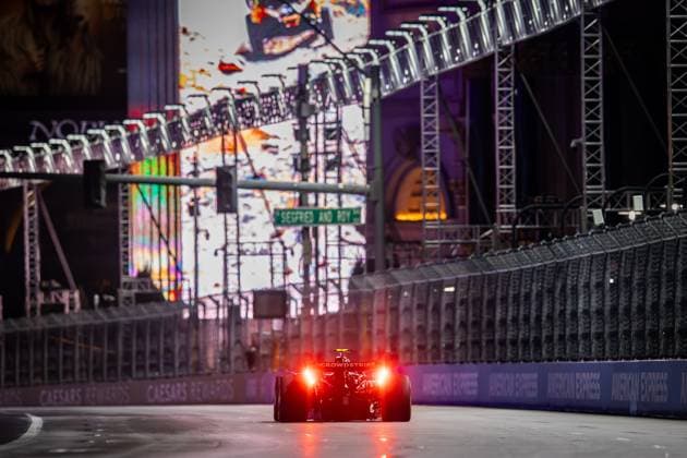 F1 - LAS VEGAS GRAND PRIX 2025 12 KIMI ANTONELLI Andrea (ita), Mercedes AMG F1 Team W16, action during the 2025 Formula 1 Las Vegas Grand Prix, 22th round of the 2025 FIA Formula One World Championship, WM, Weltmeisterschaft from November 21 to 23, 2025 on the Las Vegas Strip Circuit, in Paradise, Nevada, United States of America - ParadiseUnited States  Copyright: xAndrÃ xFerreirax
