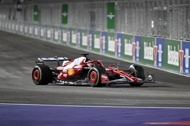 Formula 1 Grand Prix of Las Vegas 2025 - Third Practice Session Classification LAS VEGAS, NEVADA - NOVEMBER 21: Charles Leclerc of Scuderia Ferrari (16) competes Third Practice Session Classification for F1 Grand Prix of Las Vegas at Las Vegas Strip Circuit on November 21, 2025 in Las Vegas, Nevada, United States. Tayfun Coskun Anadolu Nevada United States. Editorial use only. Please get in touch for any other usage.  Copyright: x2025xAnadoluxTayfunxCoskunx
