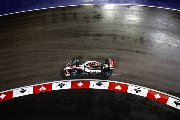 F1 - LAS VEGAS GRAND PRIX 2025 31 OCON Esteban (fra), Haas F1 Team VF-25 Ferrari, action during the 2025 Formula 1 Las Vegas Grand Prix, 22th round of the 2025 FIA Formula One World Championship, WM, Weltmeisterschaft from November 21 to 23, 2025 on the Las Vegas Strip Circuit, in Paradise, Nevada, United States of America - ParadiseUnited States  Copyright: xAndrÃ xFerreirax