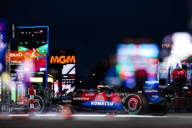 F1 - LAS VEGAS GRAND PRIX 2025 23 ALBON Alexander (tha), Williams Racing FW47, action during the 2025 Formula 1 Las Vegas Grand Prix, 22th round of the 2025 FIA Formula One World Championship, WM, Weltmeisterschaft from November 21 to 23, 2025 on the Las Vegas Strip Circuit, in Paradise, Nevada, United States of America - ParadiseUnited States  Copyright: xEricxAlonsox