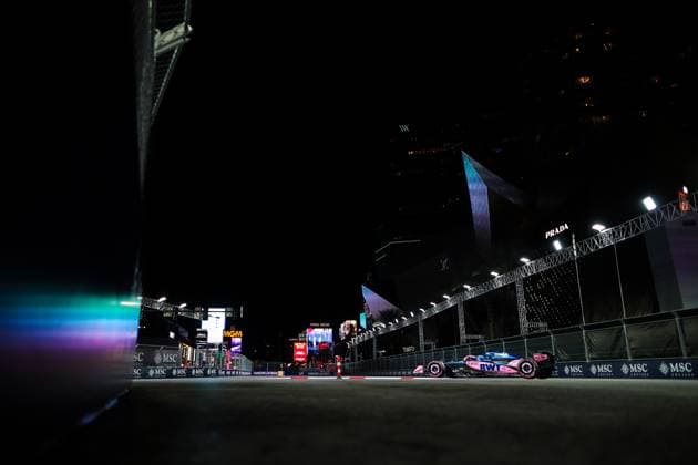 F1 - LAS VEGAS GRAND PRIX 2025 10 GASLY Pierre (fra), Alpine F1 Team A525, action during the 2025 Formula 1 Las Vegas Grand Prix, 22th round of the 2025 FIA Formula One World Championship, WM, Weltmeisterschaft from November 21 to 23, 2025 on the Las Vegas Strip Circuit, in Paradise, Nevada, United States of America - ParadiseUnited States  Copyright: xEricxAlonsox