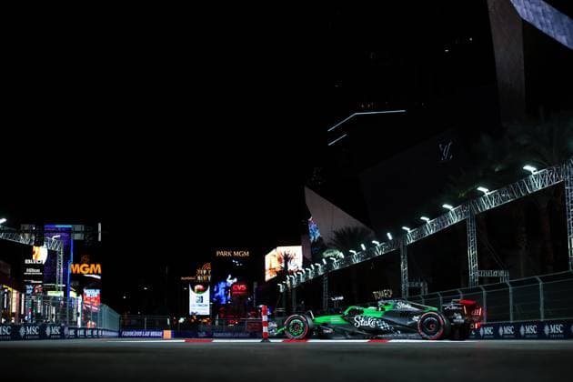 F1 - LAS VEGAS GRAND PRIX 2025 27 HULKENBERG Nico (ger), Stake F1 Team Kick C45, action during the 2025 Formula 1 Las Vegas Grand Prix, 22th round of the 2025 FIA Formula One World Championship, WM, Weltmeisterschaft from November 21 to 23, 2025 on the Las Vegas Strip Circuit, in Paradise, Nevada, United States of America - ParadiseUnited States  Copyright: xEricxAlonsox