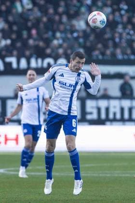 2. Fußball Bundesliga: SC Preußen Münster - FC Schalke 04; 22.11.2025 Ron Schallenberg (FC Schalke 04, 6) 2. Fußball Bundesliga 13. Spieltag: SC Preußen Münster - FC Schalke 04; LVM-Preußenstadion, Münster; 22.11.2025 DFL regulations prohibit any use of photographs as image sequences and or quasi video. Copyright: xBEAUTIFULxSPORTS Buriakovx