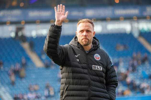 Trainer Daniel Brinkmann (Rostock) ; GER, FC Hansa Rostock vs. 1. FC Schweinfurth 05, Fußball, Männer, 3. Liga, 15.Spieltag, Spielzeit 2025 2026, 22.11.2025 Rostock Ostseestadion Mecklenburg - Vorpommern Deutschland