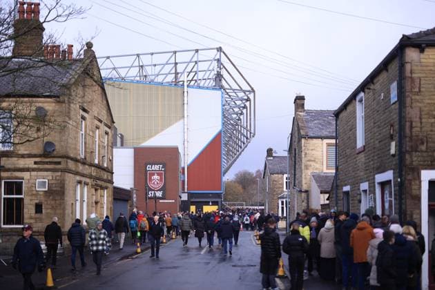 Football - Premier League - Burnley v Chelsea 22nd November 2025 - Premier League - Burnley v Chelsea - A general view (GV) of Turf Moor - Photo: Simon Stacpoole Offside. Burnley UK Copyright: xSimonxStacpoolexOffside