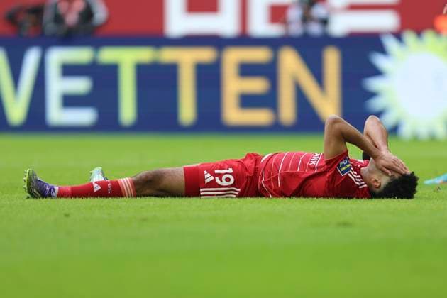 Emmanuel Iyoha (Fortuna Duesseldorf) ist enttaeuscht waehrend des spiels der 2. Bundesliga zwischen Fortuna Düsseldorf und 1. FC Magdeburg, Merkur Spiel-Arena am 22. November 2025 in Düsseldorf, Deutschland. (Foto von Oliver Kaelke DeFodi Images) +++ Emmanuel Iyoha (Fortuna Duesseldorf) looks dejected during the 2. Bundesliga match between Fortuna Düsseldorf and 1. FC Magdeburg at Merkur Spiel-Arena on November 22, 2025 in Düsseldorf, Germany. (Photo by Oliver Kaelke DeFodi Images) (Photo by Oliver Kaelke DeFodi Images)