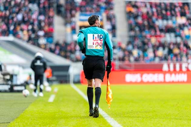 2. Fußball Bundesliga: Fortuna Düsseldorf vs. 1. FC Magdeburg, 22.11.2025 DUESSELDORF, GERMANY - NOVEMBER 22: Gemeinsamer Aktionsspieltag für Bewerbung um UEFA Women s EURO 2029 während des Bundesligaspiels 2. Fußball Bundesliga: Fortuna Düsseldorf vs. 1. FC Magdeburg in der MERKUR SPIEL-ARENA am 11. Spieltag der 1. Bundesliga. November 22, 2025 in Duesseldorf, Germany. DFL-BESTIMMUNGEN UNTERSAGEN JEGLICHE VERWENDUNG VON FOTOGRAFIEN ALS BILDSEQUENZEN UND ODER QUASI-VIDEO. Copyright: xBEAUTIFULxSPORTS KennyxBeelex