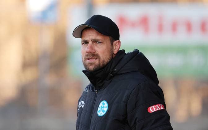 22.11.2025, Deutschland, Stuttgart, Fussball Regionalliga Südwest, SV Stuttgarter Kickers vs. SG Barockstadt Fulda-Lehnerz, Kickers Trainer Marco Wildersinn