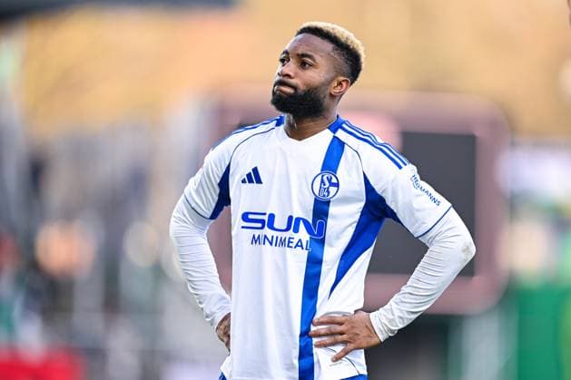 22.11.2025, Fussball, 2. Bundesliga, Saison 2025 2026, 13. Spieltag, Preußen Münster - FC Schalke 04, Moussa Sylla (FC Schalke 04) xRHR-FOTO YYx Copyright: KROEGER RHR-FOTOx RHR-FOTO YY