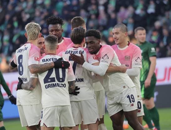Torjubel 0-1 Jonas Hofmann (Bayer 04 Leverkusen) Fussball, Herren, Saison 2025 2026, 1.Liga, Bundesliga, Volkswagenarena, VfL Wolfsburg gegen Bayer Leverkusen DFL REGULATIONS PROHIBIT ANY USE OF PHOTOGRAPHS AS IMAGE SEQUENCES AND OR QUASI-VIDEO.