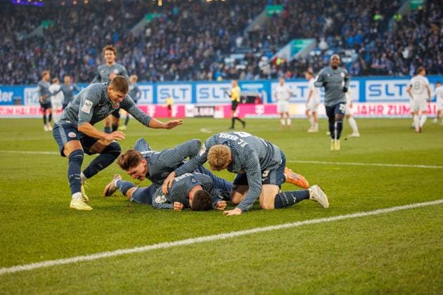 ; GER, FC Hansa Rostock vs. 1. FC Schweinfurth 05, Fußball, Männer, 3. Liga, 15.Spieltag, Spielzeit 2025 2026, 22.11.2025 Rostock Ostseestadion Mecklenburg - Vorpommern Deutschland
