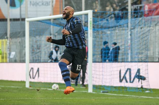 Terrence Boyd (SV Waldhof Mannheim, 13), Torschütze zum 1:0, Tor und Torjubel, Gestik, Freude, Emotionen Fussball: 3. Liga, 15. Spieltag, SV Waldhof Mannheim vs. SV Wehen Wiesbaden am 22.11.2025 in Mannheim (Carl-Benz-Stadion), Deutschland Mannheim Carl-Benz-Stadion Deutschland Copyright: xFranzxReindelx