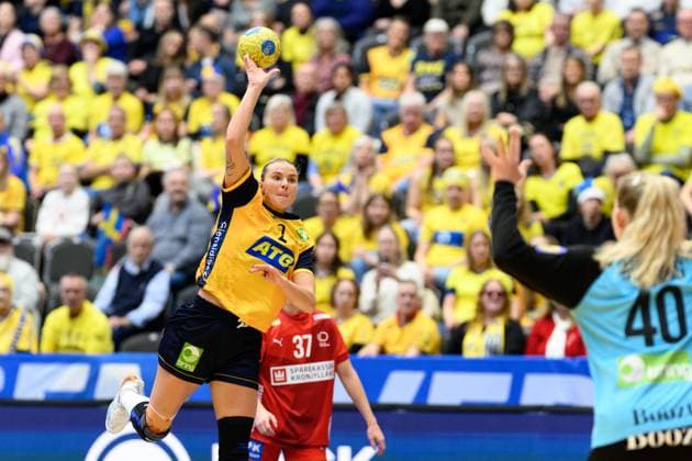 251122 Clara Lerby of Sweden during the International Friendly, Länderspiel, Nationalmannschaft handball match between Sweden and Denmark on November 22, 2025 in Halmstad. Photo: Carl Sandin BILDBYRAN kod CS CS0808 handball handboll handball landslaget sverige sweden danmark national team, Nationalteam denmark dam bbeng Copyright: CARLxSANDIN BB251122CS034
