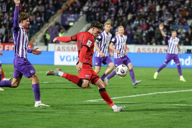 3. Liga; VfL Osnabrück - FC Ingolstadt 04; Torchance verpasst Dennis Kaygin (10, FCI) 3. Liga - FC Ingolstadt 04 Saison 2025 2026 VfL Osnabrück