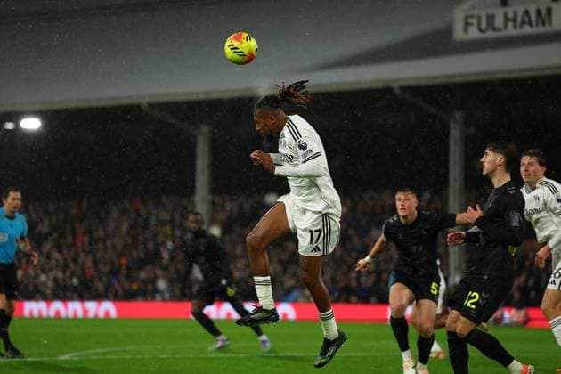 22nd November 2025; Craven Cottage, Fulham, London, England; Premier League Football, Fulham versus Sunderland; Alex Iwobi of Fulham heads the ball out into midfield  JohnxPatrickxFletcher