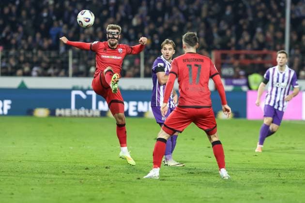 3. Liga; VfL Osnabrück - FC Ingolstadt 04; Yannick Deichmann (20, FCI) Schumacher Kevin (13 VFL) Max Besuschkow (17, FCI) 3. Liga - FC Ingolstadt 04 Saison 2025 2026 VfL Osnabrück