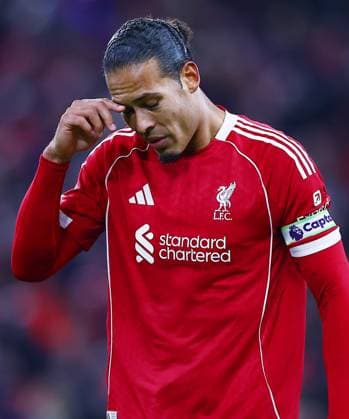 Virgil van Dijk of Liverpool looks dejected Liverpool v Nottingham Forest, Premier League, Football, Anfield, Liverpool, UK - 22 Nov 2025Liverpool Anfield United Kingdom EDITORIAL USE ONLY No use with unauthorised audio, video, data, fixture lists, club league logos or live services. Online in-match use limited to 120 images, no video emulation. No use in betting, games or single club league player publications.  Copyright: xMattxWest Shutterstockx 15860648aw