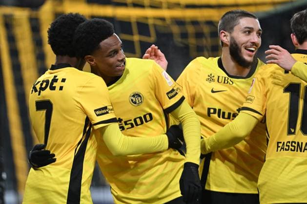 BERN, SWITZERLAND - NOVEMBER 22: Alvyn Sanches of Young Boys second left) celebrating his score 3:0 during the Swiss Super League match between BSC Young Boys and FC Winterthur at Stadion Wankdorf on November 22, 2025 in Bern, Switzerland. Bern Stadion Wankdorf Bern Switzerland Copyright: xJustPictures.ch ManuelxWinterbergerx jp-en-EuSpIm-MWI_5720