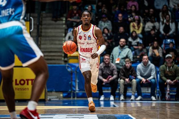 22.11.2025, xhfmx, Basketball easyCredit BBL Bundesliga, Frankfurt Skyliners - Würzburg Baskets Marcus Carr (Würzburg Basekts) (DFL DFB REGULATIONS PROHIBIT ANY USE OF PHOTOGRAPHS as IMAGE SEQUENCES and or QUASI-VIDEO) Frankfurt am Main