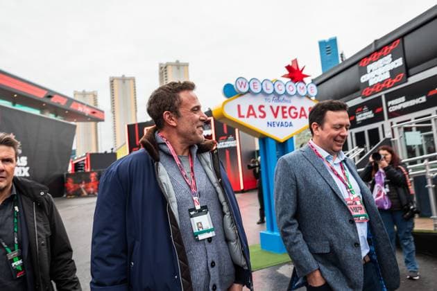 Formula 1 Heineken Las Vegas Grand Prix 2025 Thomas Cerato OVERTAKE MAXPPP - Las Vegas 22 11 2025 Ben Affleck portrait at the Formula 1 Heineken Las Vegas Grand Prix 2025, the 22nd round of the 2025 FIA Formula 1 World Championship, WM, Weltmeisterschaft held on the Las Vegas Strip Circuit in Las Vegas, Nevada, United States, from 19 to 22 November 2025. Las Vegas Las Vegas Strip Circuit United States  Copyright: xOVERTAKE MAXPPPxThomasxCeratox OVT202511225065 OVT202511225065