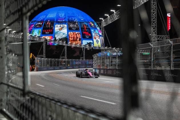 Formula 1 Heineken Las Vegas Grand Prix 2025 Thomas Cerato OVERTAKE MAXPPP - Las Vegas 22 11 2025 43 COLAPINTO Franco (arg), BWT Alpine F1 Team, action at the Formula 1 Heineken Las Vegas Grand Prix 2025, the 22nd round of the 2025 FIA Formula 1 World Championship, WM, Weltmeisterschaft held on the Las Vegas Strip Circuit in Las Vegas, Nevada, United States, from 19 to 22 November 2025. Las Vegas Las Vegas Strip Circuit United States  Copyright: xOVERTAKE MAXPPPxThomasxCeratox OVT202511225171 OVT202511225171