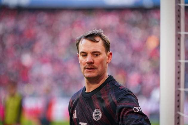 Deutschland: Fussball Bundesliga 2025 26, 11. Spieltag - FC Bayern vs SC Freiburg - Allianz-Arena (München): Manuel Neuer (FC Bayern München, 1) München Bayern Deutschland Copyright: xJOERANxSTEINIEKx