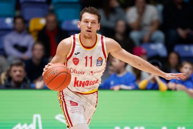 v.l. Brae Ivey (Fitness First Wuerzburg Baskets, 11), 22.11.2025, Basketball, BBL, Frankfurt Skyliners vs. Fitness First Wuerzburg Baskets, GER, Frankfurt, Suewag Energie ARENA. Copyright: HMBxMedia xHeikoxBecker