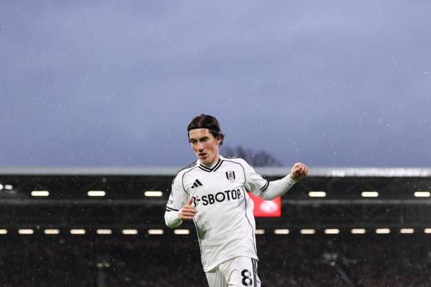 Fulham v Sunderland 22 November 2025, London - Premier League Football - Fulham v Sunderland - Harry Wilson of Fulham - Photo: Jacques Feeney Offside. London UK Copyright: xJacquesxFeeneyx xOffsidexOffside