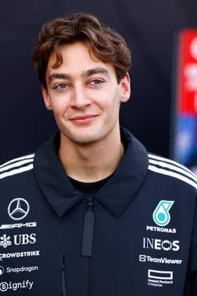 LAS VEGAS, NV - NOVEMBER 22: George Russell, driver of the 63 Mercedes on the red carpet prior to the the Formula 1 Las Vegas Grand Prix on November 22, 2025 on the Las Vegas Strip Circuit in Las Vegas, Nevada.(Photo by Jeff Speer Icon Sportswire) AUTO: NOV 22 F1 Las Vegas Grand Prix EDITORIAL USE ONLY Icon2511220331