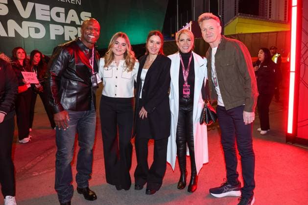 Schauspieler Terry Crews und Starkoch Gordon Ramsay, Grosser Preis von Las Vegas, Motorsport, Herren, Formel 1, Rennen, 22.11.2025 Las Vegas Nevada USA