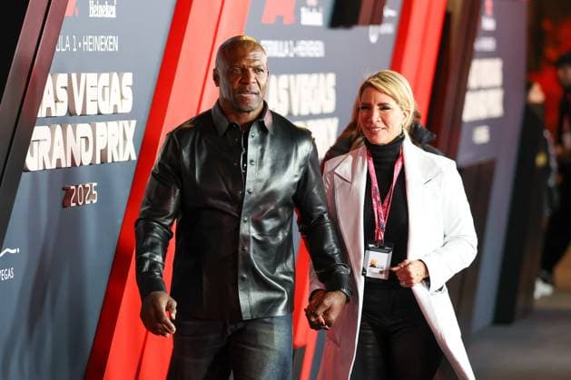 Schauspieler Terry Crews mit seiner Partnerin, Grosser Preis von Las Vegas, Motorsport, Herren, Formel 1, Rennen, 22.11.2025 Las Vegas Nevada USA