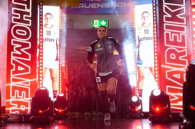 Handball, Frauen Laenderspiel - Deutschland - Schweiz Mareike Thomaier (Deutschland) Goeppeingen EWS Arena Deutschland