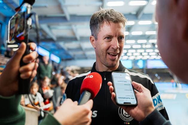 Handball, Frauen Laenderspiel - Deutschland - Schweiz Trainer Markus Gaugisch (Deutschland) im Interview Goeppeingen EWS Arena Deutschland